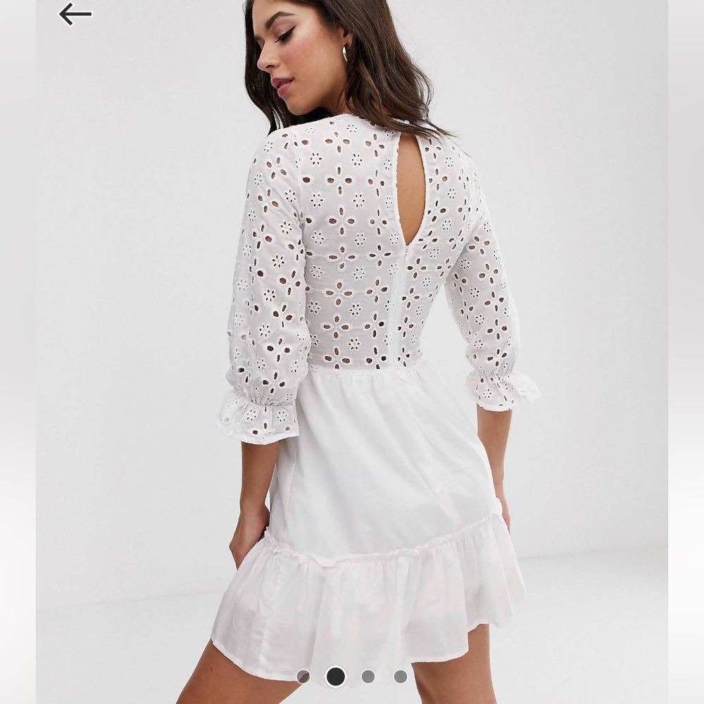 White dress - Picture 2 of 5